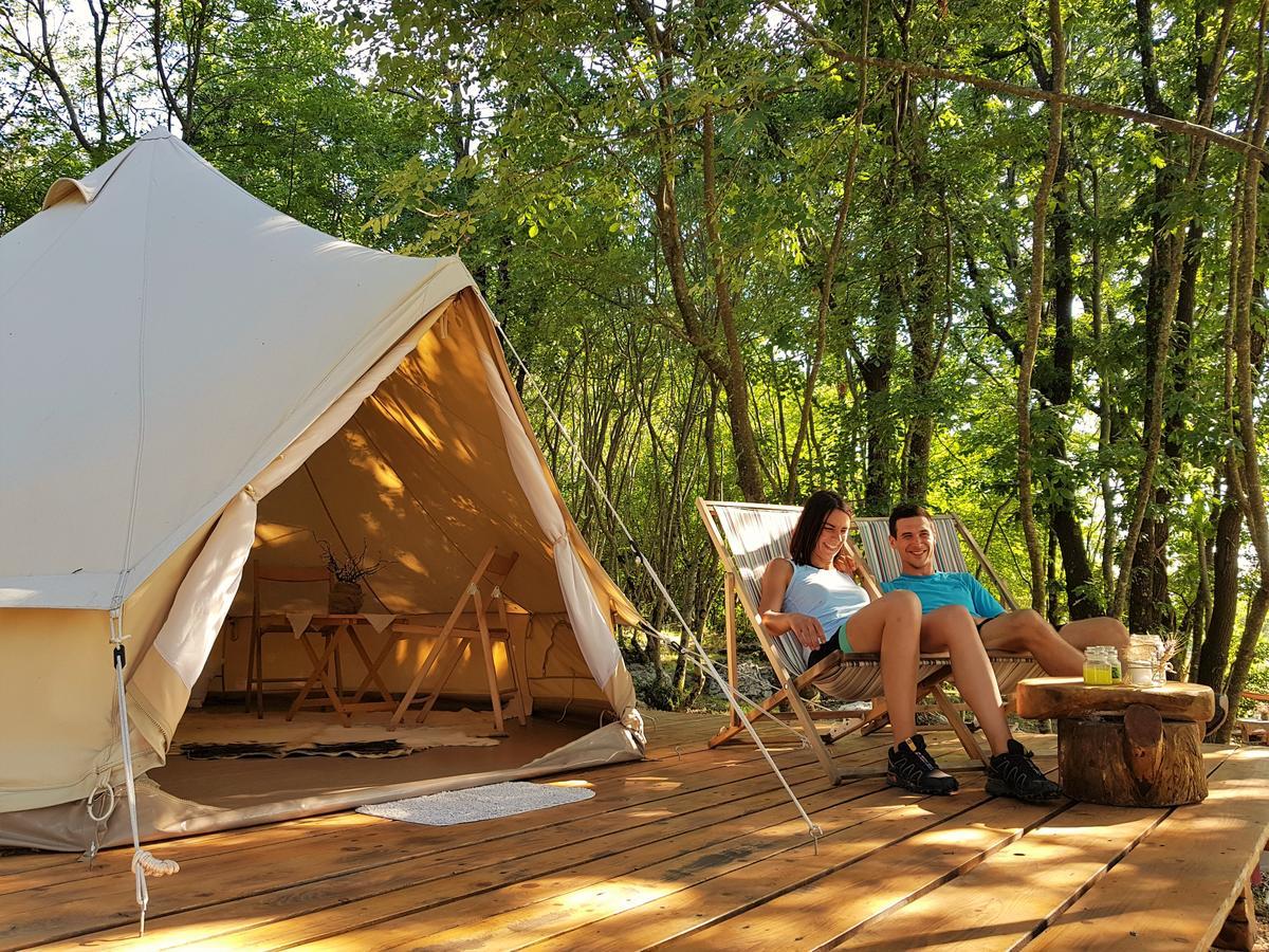 Robinson Accommodation Freedom Foli Ngoại thất bức ảnh