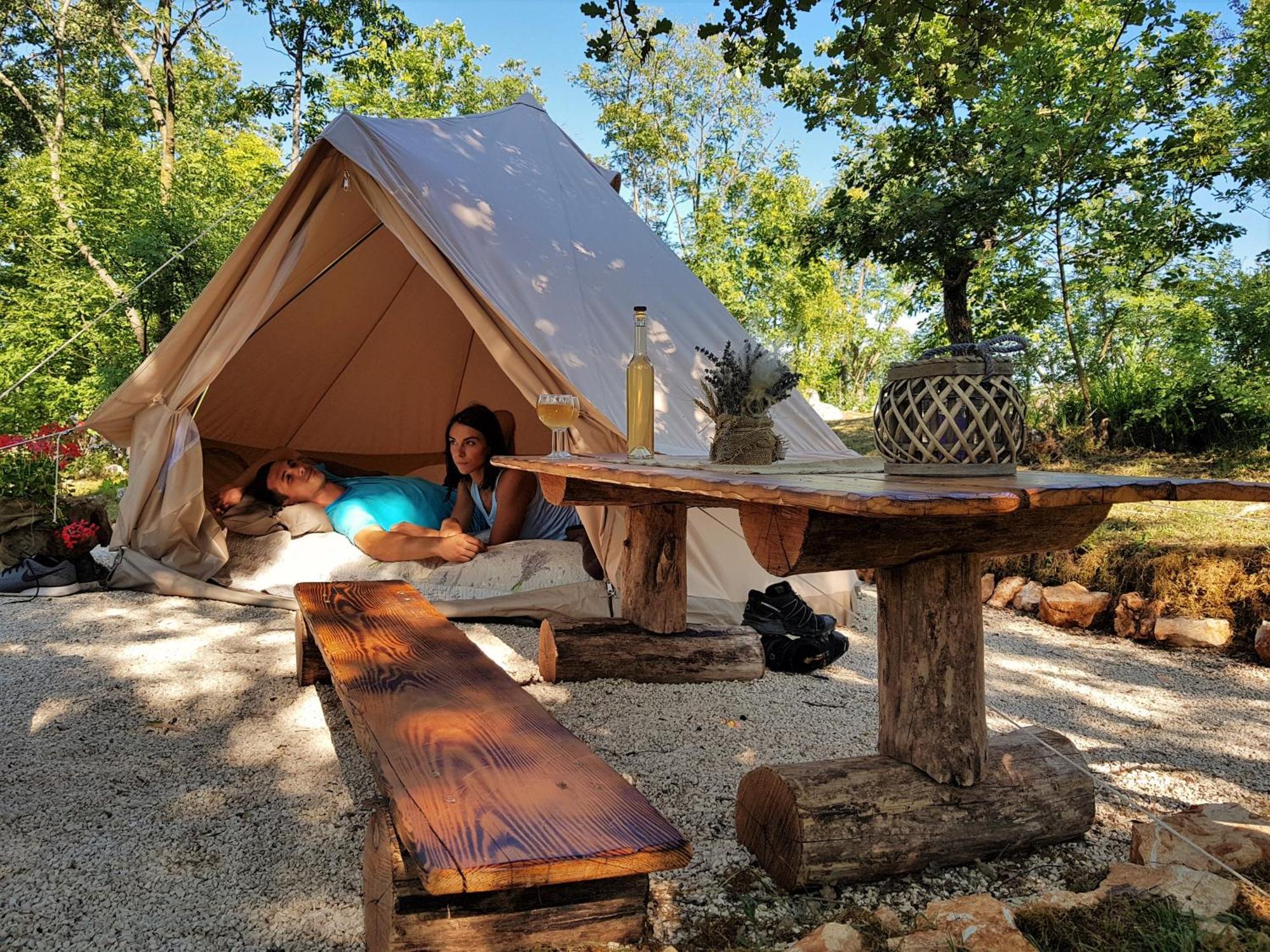 Robinson Accommodation Freedom Foli Ngoại thất bức ảnh